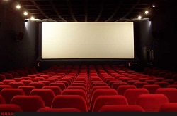 افزایش ۵۱ درصدی فروش و ۴۱ درصدی مخاطبان سینما در فروردین ۹۷/عدم تغییر فیلم‌های روی پرده