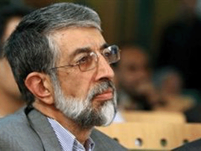 حدادعادل: ممکن است گاهی غذا نخورم اما...