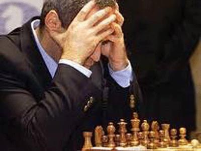 «اصول استراتژي در شطرنج» مكتوب شد