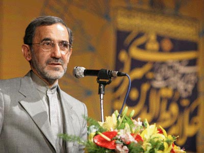 «پويايي تمدن ايران و اسلام» به فرانسه ترجمه شد