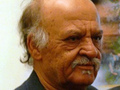 مجموعه آثار و شعرگونه‌هاي علي‌اكبر صادقي منتشر مي‌شود