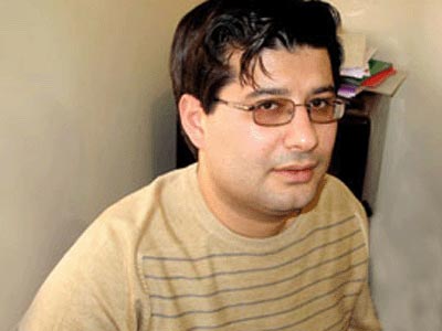 "محمد مصدق" می‌آید