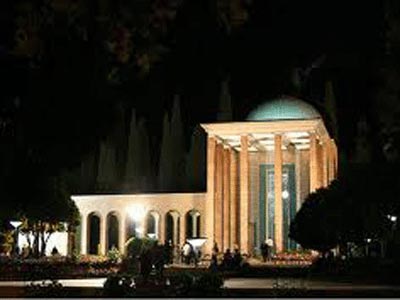 «بوستان سعدي» به «قصه‌هاي شيرين ايراني» پيوست