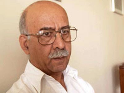 نقد آثار نويسندگان چپ شوروي سابق در «ادبيات ‌و انقلاب»