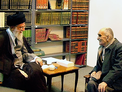 ايرج افشار ايران‌شناسي برجسته و پركار بود