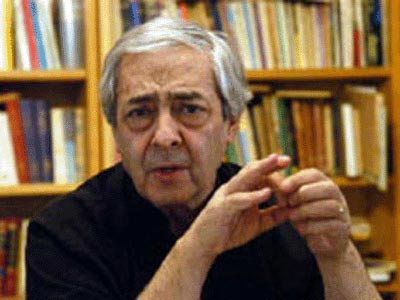 10 كتاب جديد احمدرضا احمدي به نمايشگاه بين‌المللي كتاب مي‌رود
