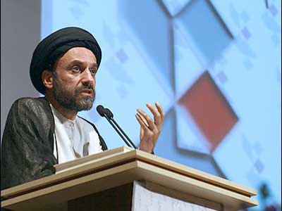اسلامی اردکانی: هر نوشته‌ای که فهمیده نمی‌شود لزوماً ژرف نیست