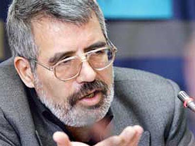 آثار نوقلمان در جشنواره كتاب سال دفاع مقدس مجزا داوري شود