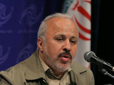 جشنواره فیلم کودک سر جای خود می ماند