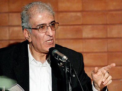 كتاب جامعي از شعرها و زندگي ناظم حكمت