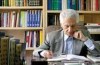 سمیعی‌گیلانی «کلیات سبک‌شناسی شعر» را تالیف می‌کند