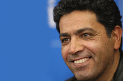 احمد کاوری «خسیس» را کارگردانی می کند