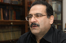 پیشنهاد وزیرارشاد برای حل مشکل پنجمین نمایشگاه کتب دانشگاهی
