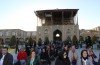 راهنمایان "آی لاو اصفهان" را در نقش جهان به تصویر کشیدند
