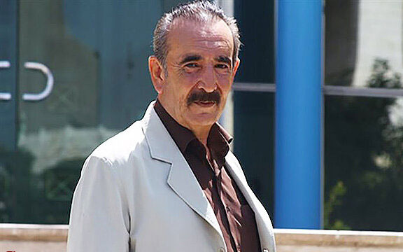 در پنج عرصه هنر نزدیک به نیم قرن است گام می‌زنم/ کار کردن است که ما را زنده نگه می‌دارد/ اگر کار نباشد دچار افسردگی می‌شویم