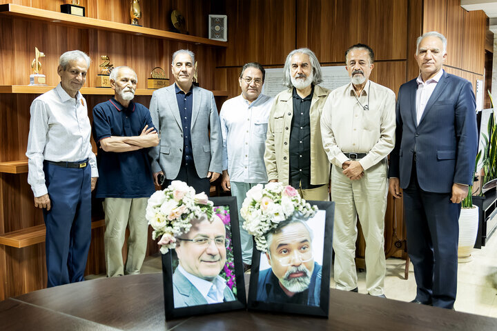 مدیران کل ادورار مختلف «دفتر موسیقی وزارت فرهنگ و ارشاد اسلامی» گرد هم جمع شدند