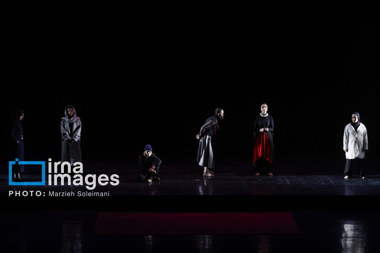 آثار منتخب تئاتر استانی چهل و چهارمین جشنواره بین‌المللی تئاتر فجر معرفی شدند